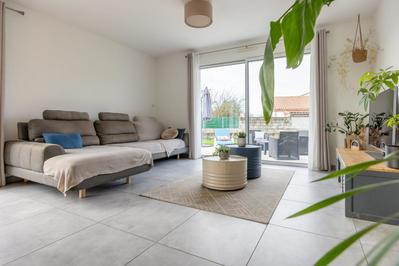 Maison - 95 m² - 4 pièces