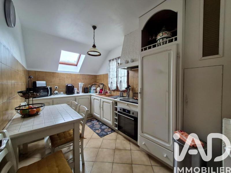 Maison - 175 m² - 8 pièces