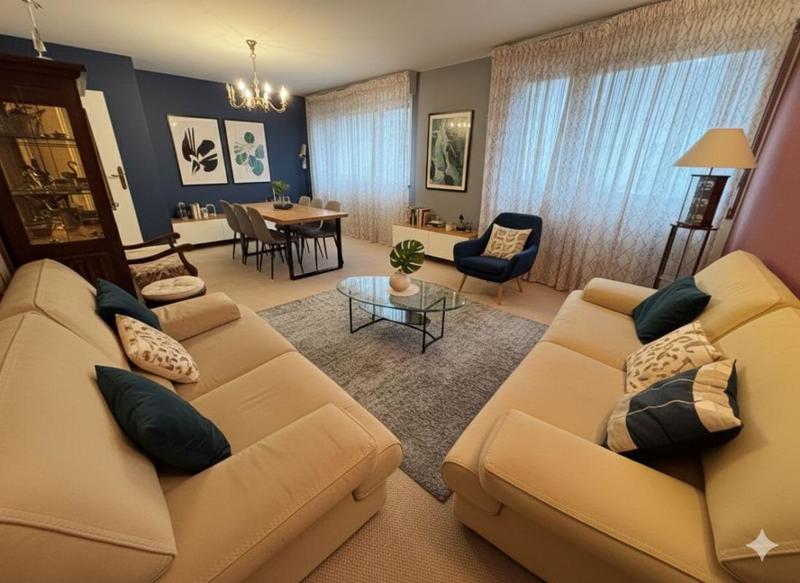 Appartement - 80 m² - 3 pièces