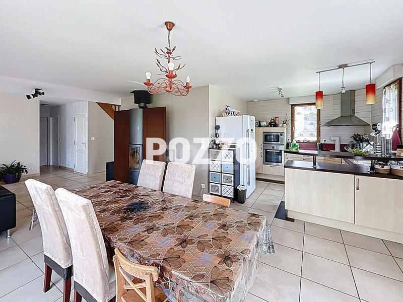 Maison - 170 m² - 7 pièces