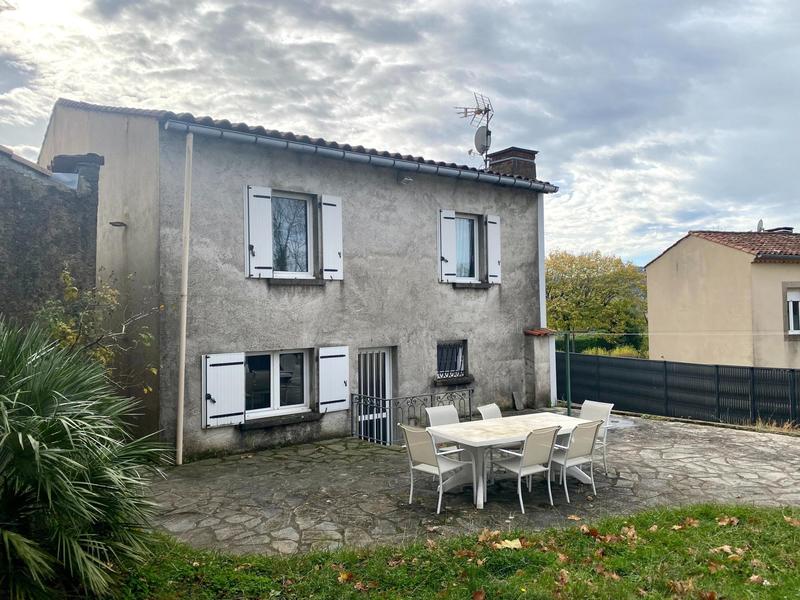Maison - 168 m² - 5 pièces