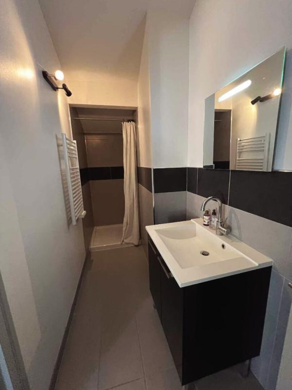 Maison - 205 m² - 8 pièces