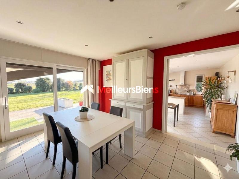 Villa - 125 m² - 5 pièces