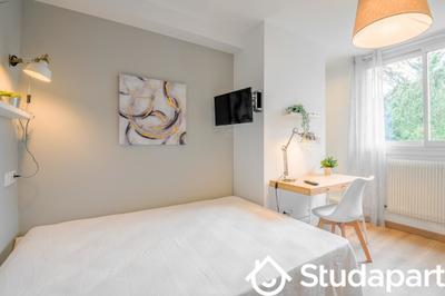 Chambre - 9 m² - 1 pièce