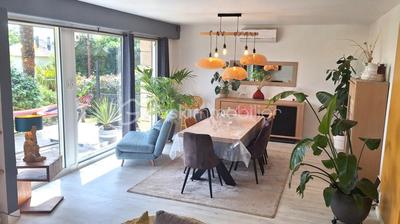 Maison de campagne - 180 m² - 6 pièces