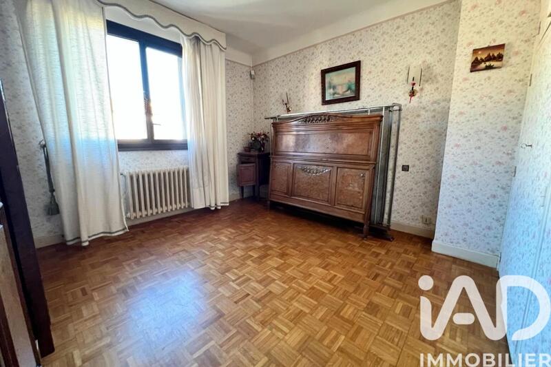 Maison - 85 m² - 5 pièces