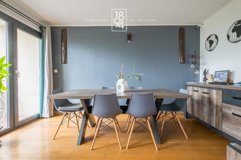 Appartement - 70 m² - 3 pièces