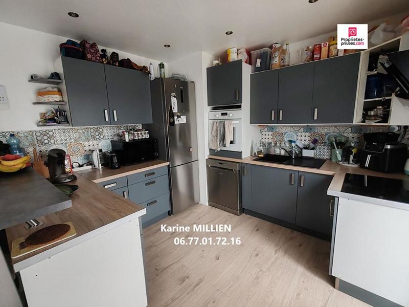 Maison - 104 m² - 6 pièces