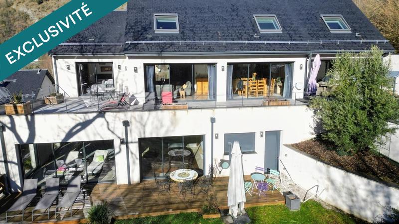 Maison - 350 m² - 8 pièces