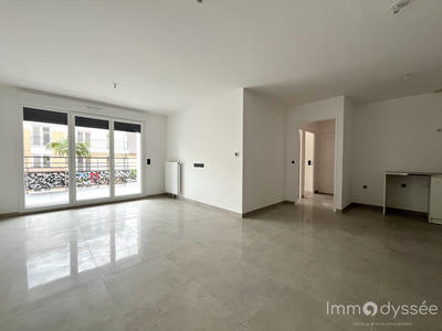 Appartement - 67 m² - 3 pièces