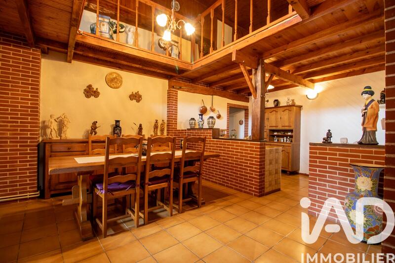 Maison de village - 180 m² - 6 pièces