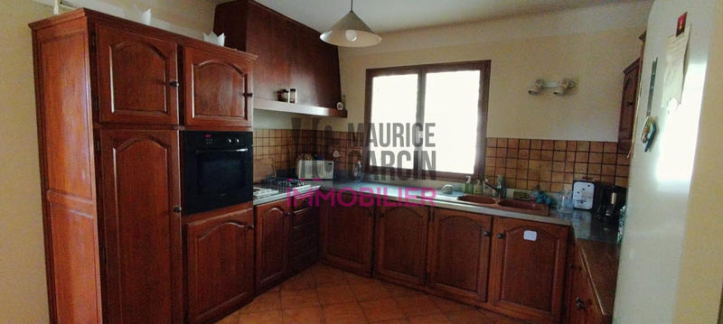 Maison - 190 m² - 7 pièces