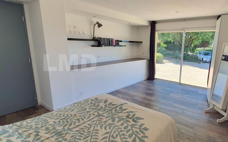 Villa - 140 m² - 6 pièces