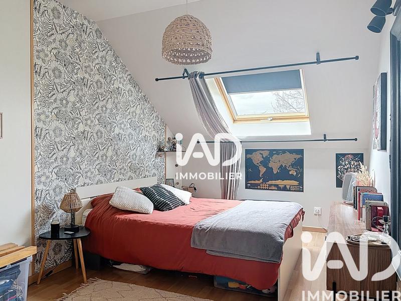 Maison - 94 m² - 5 pièces