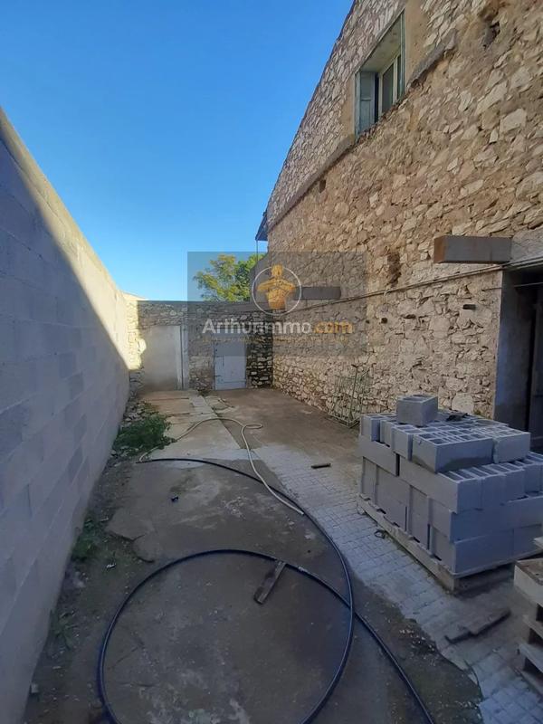 Maison - 181 m² - 3 pièces