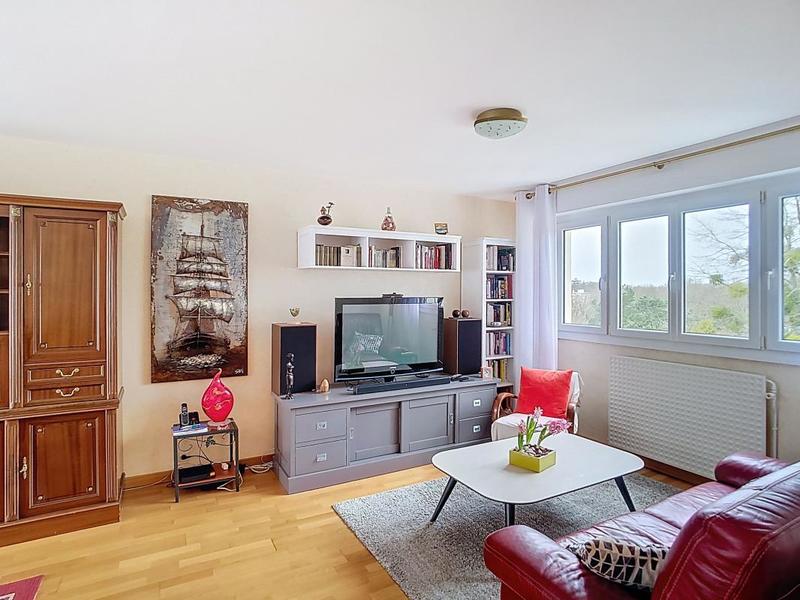 Appartement - 82 m² - 4 pièces