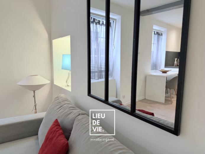 Appartement ancien - 22 m² - 1 pièce