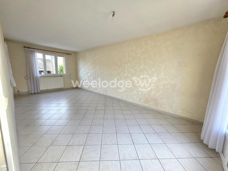 Maison - 80 m² - 5 pièces