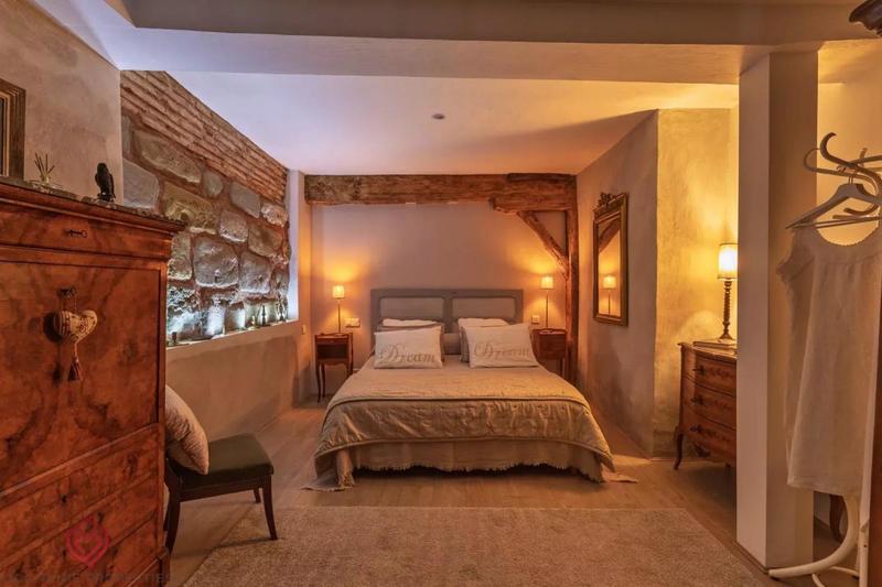 Maison de village - 184 m² - 6 pièces