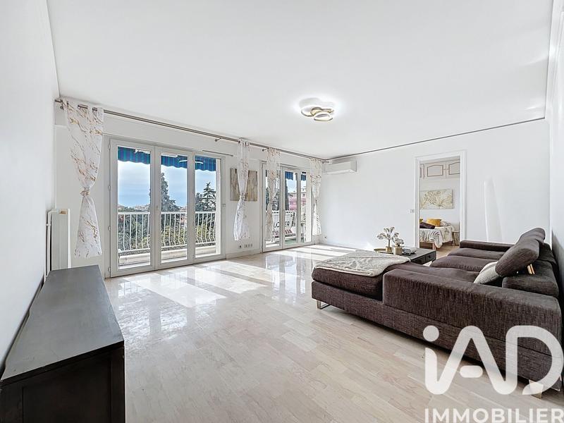 Appartement - 97 m² - 4 pièces