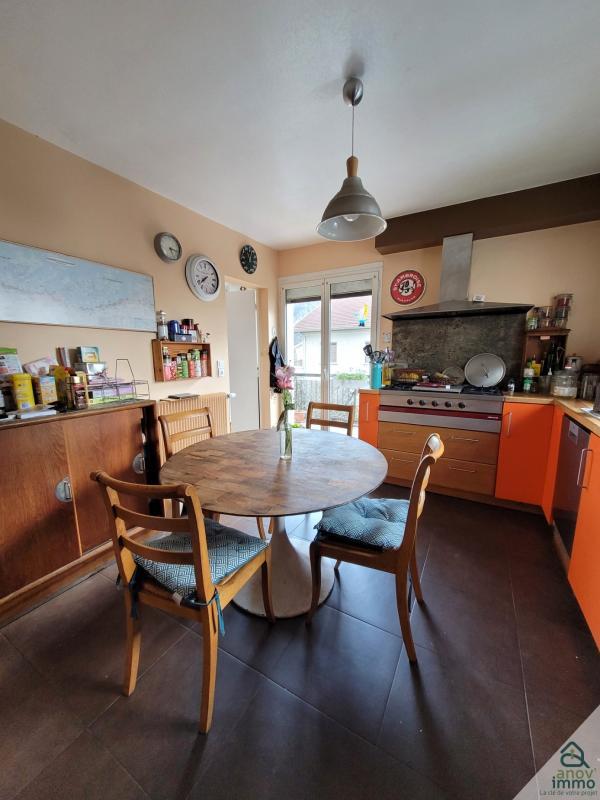 Fonds de commerce - Local commercial - 410 m²