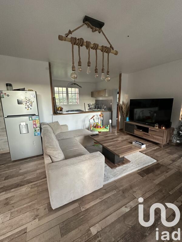 Maison - 98 m² - 4 pièces