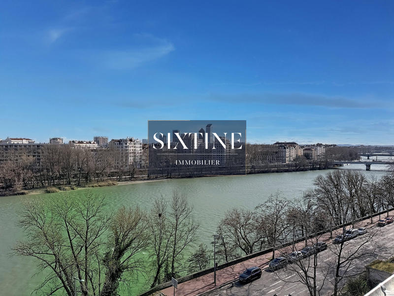 Appartement - 96 m² - 4 pièces