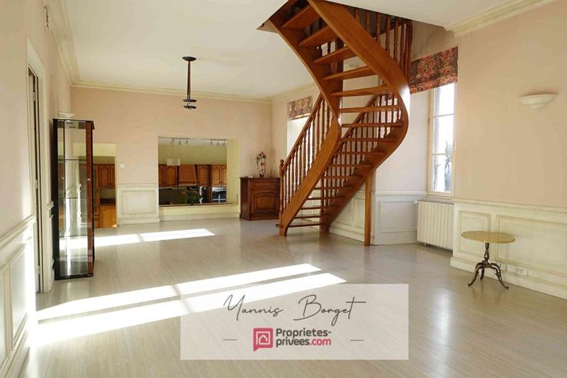 Maison - 190 m² - 7 pièces