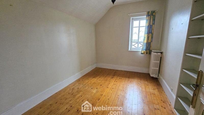 Maison - 165 m² - 7 pièces