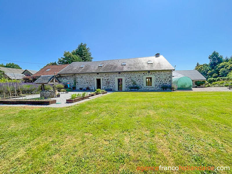 Maison - 223 m² - 6 pièces