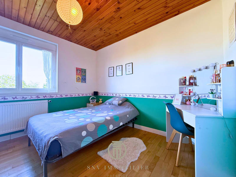 Maison - 93 m² - 4 pièces