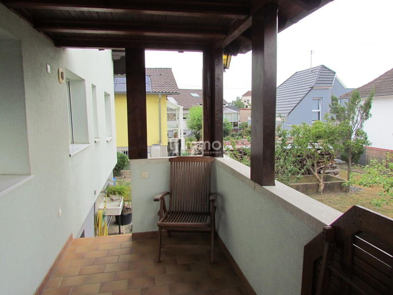 Maison - 102 m² - 4 pièces