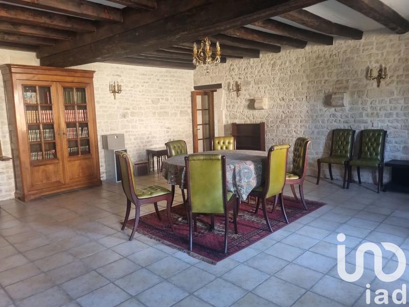 Maison de campagne - 560 m² - 19 pièces