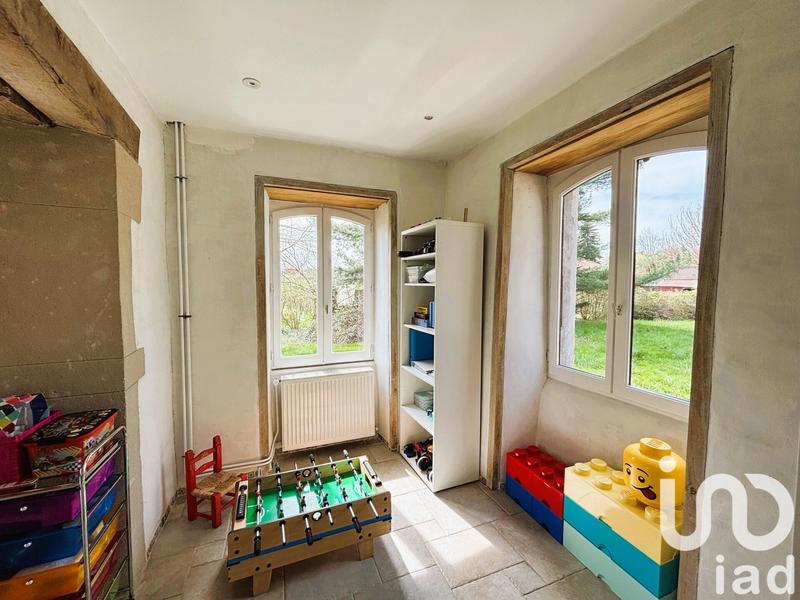 Maison - 196 m² - 7 pièces