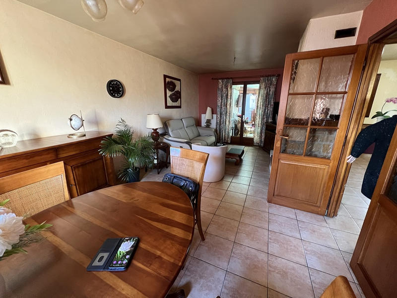 Pavillon - 92 m² - 7 pièces