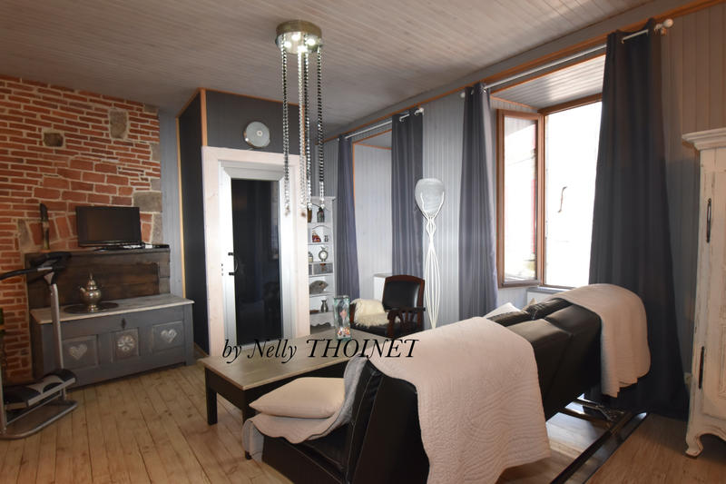 Maison - 167 m² - 6 pièces