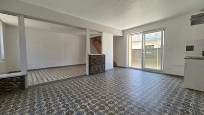 Maison - 92 m² - 3 pièces