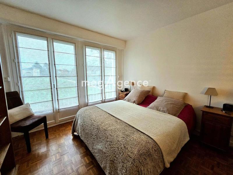 Appartement - 103 m² - 5 pièces