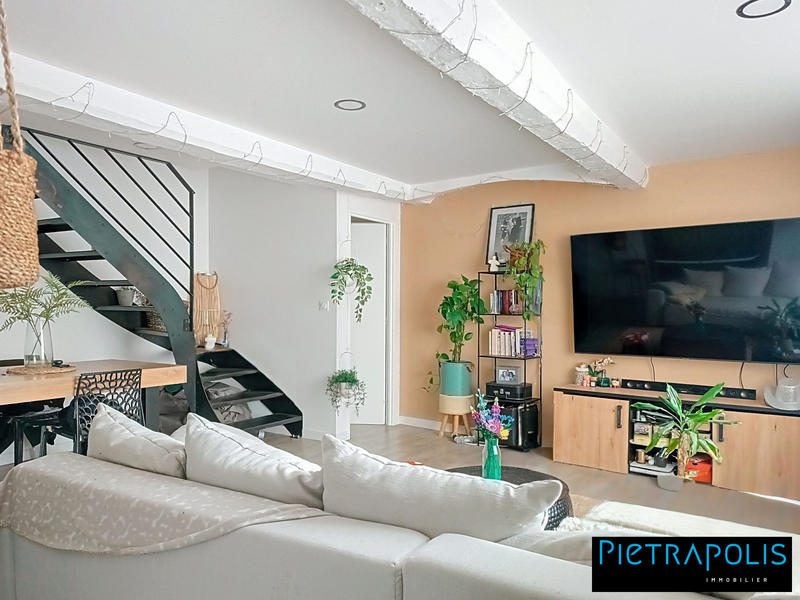 Maison - 92 m² - 4 pièces