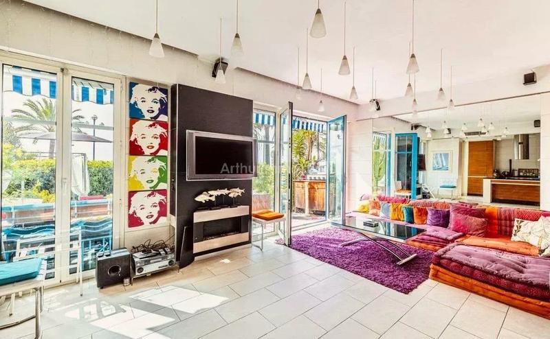 Appartement - 57 m² - 1 pièce