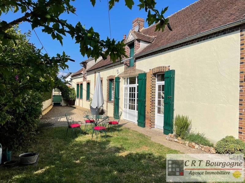 Maison - 121 m² - 5 pièces