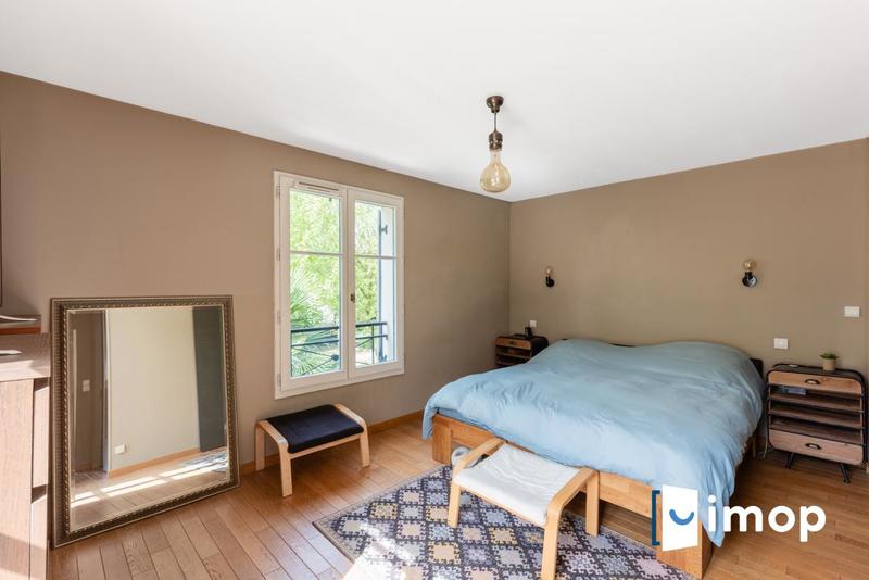 Maison - 157 m² - 6 pièces