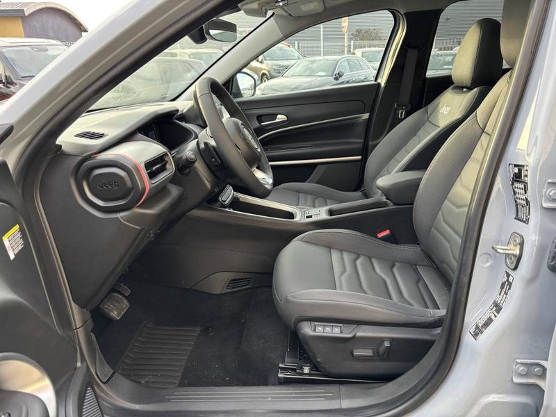 Jeep Avenger 1.2 Turbo 110ch Mhev Summit