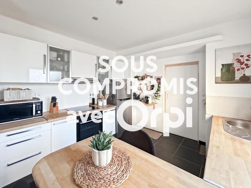 Maison - 90 m² - 3 pièces