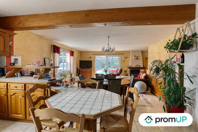 Maison - 128 m² - 7 pièces