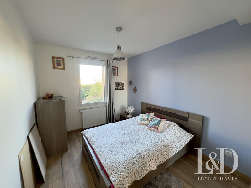 Maison contemporaine - 130 m² - 10 pièces