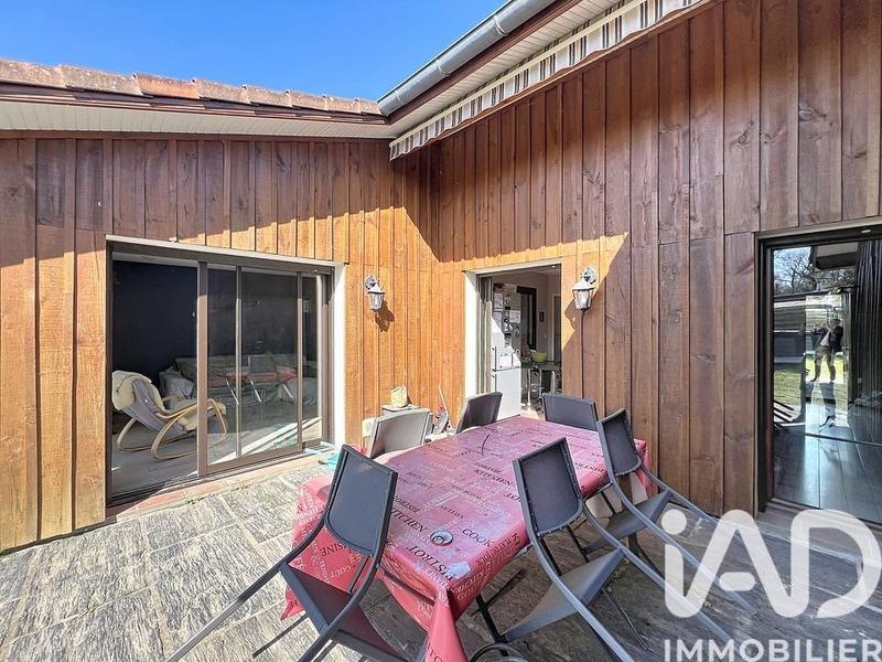 Maison - 122 m² - 5 pièces