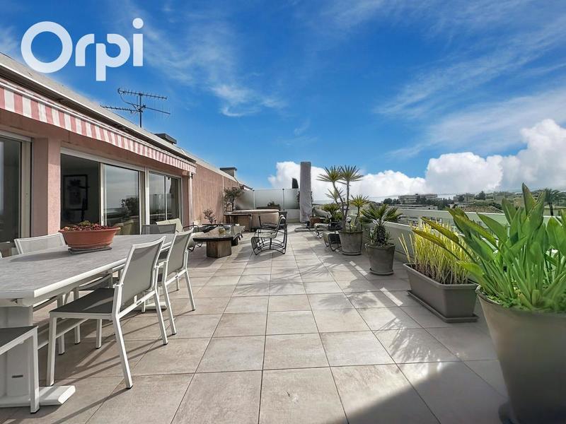 Appartement - 138 m² - 4 pièces