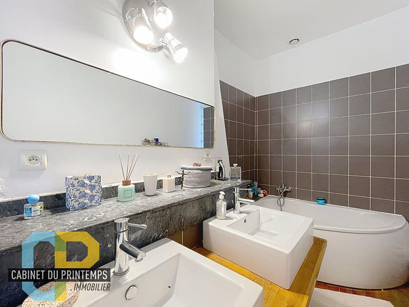 Appartement - 118 m² - 4 pièces