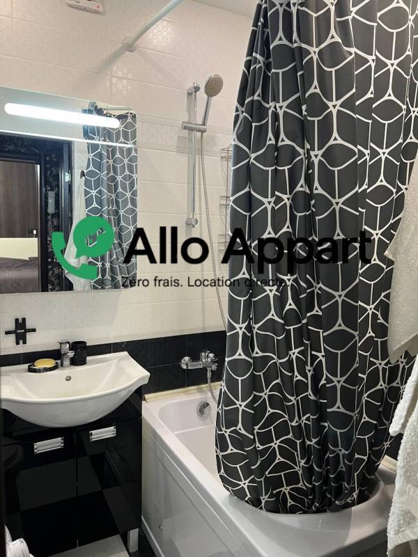 Studio - 27 m² - 1 pièce